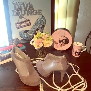 Shoedazzle  Brand